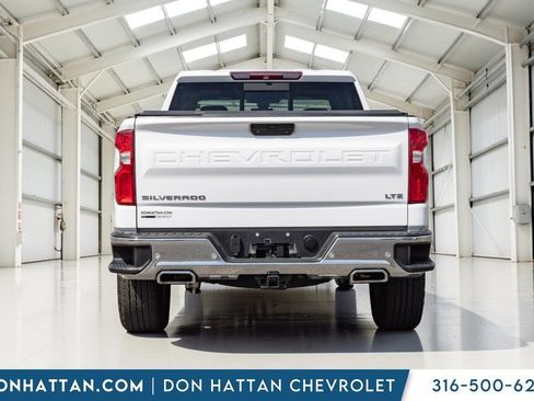 Used 2019 Chevrolet Silverado 1500 LTZ w/ LTZ Premium Package AWD/4WD image 22