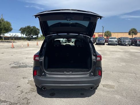 Used 2025 Ford Escape ST-Line FWD image 28