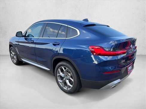 Used 2025 BMW X4 xDrive30i AWD/4WD image 8