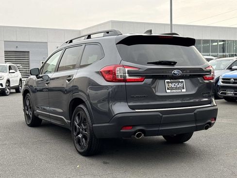 Used 2023 Subaru Ascent Onyx Edition AWD/4WD image 5