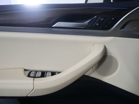 Used 2024 BMW X3 sDrive30i RWD image 8