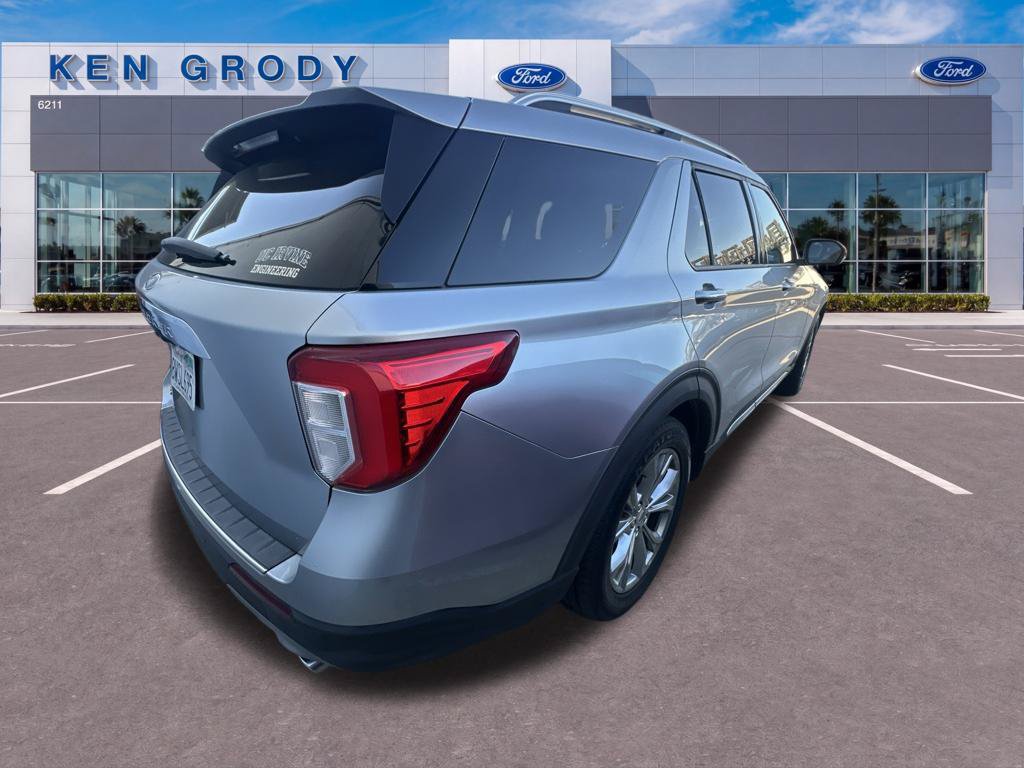 Used 2021 Ford Explorer Limited w/ Equipment Group 301A RWD image 6
