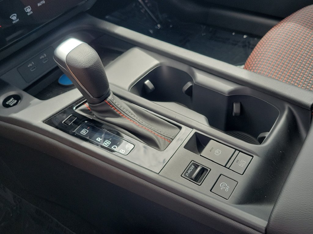New 2027 Nissan Sentra SR FWD image 9
