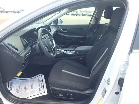 Used 2022 Hyundai Sonata SEL w/ Cargo Package FWD image 6