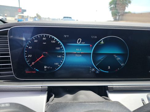 Used 2020 Mercedes-Benz GLE 350 4MATIC w/ Parking Assist Package image 11