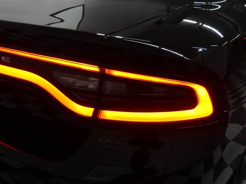 Used 2022 Dodge Charger SXT RWD image 15
