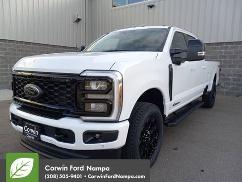 New 2026 Ford F350 Lariat w/ Black Appearance Package image 7