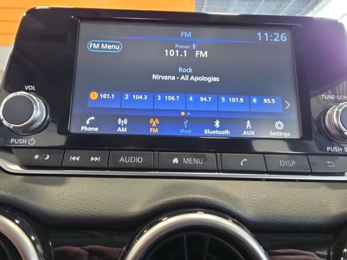 Used 2025 Nissan Sentra S FWD image 24