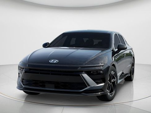 New 2025 Hyundai Sonata SEL FWD image 2