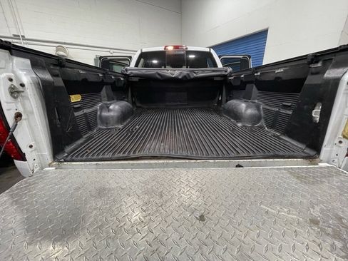 Used 2014 Toyota Tundra SR image 21