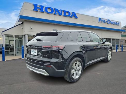 Used 2024 Honda Prologue EX image 4