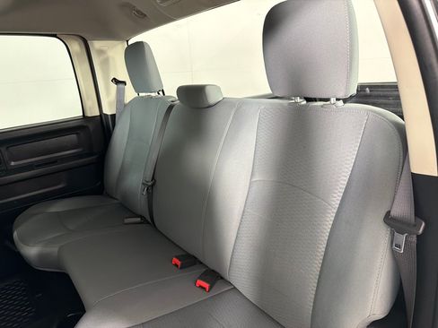 Used 2016 RAM 1500 Express w/ Popular Equipment Group AWD/4WD image 17