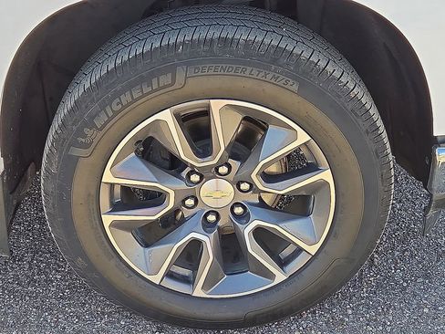 Used 2021 Chevrolet Silverado 1500 LT w/ Texas Edition Plus image 10