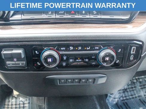 Used 2025 Chevrolet Silverado 3500 LT w/ Convenience Package image 20