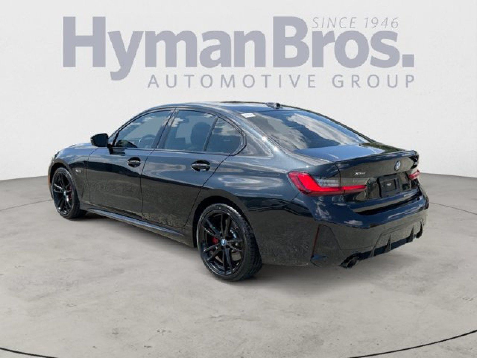 Used 2023 BMW 330e xDrive w/ M Sport Package AWD/4WD image 5