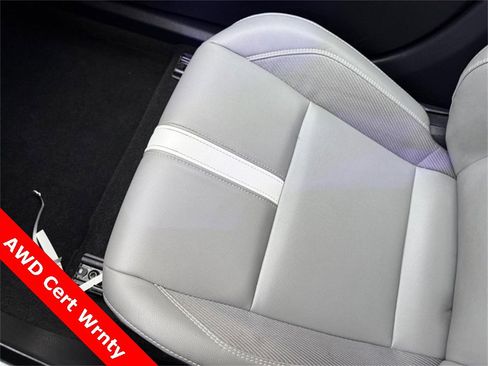 Used 2025 Toyota Camry SE image 27