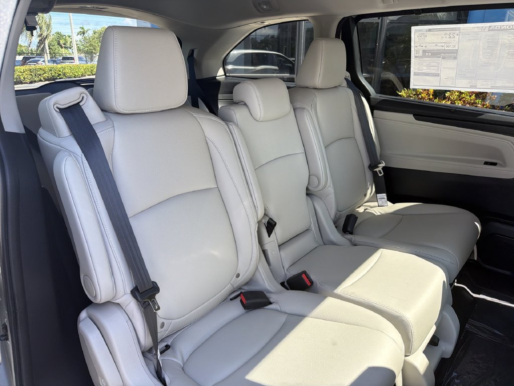 New 2027 Honda Odyssey EX-L image 31