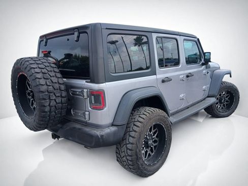Used 2018 Jeep Wrangler Unlimited Sport S AWD/4WD image 4