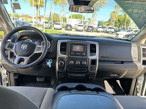 Used 2022 RAM 1500 Classic SLT image 37