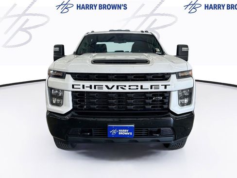 Used 2021 Chevrolet Silverado 2500 Custom w/ Custom Value Package AWD/4WD image 6