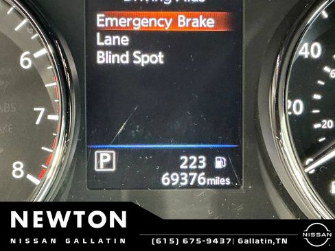 Used 2020 Nissan Rogue Sport SV FWD image 23