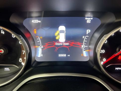 Used 2019 Jeep Compass High Altitude AWD/4WD image 13