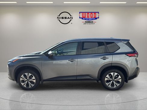 Used 2022 Nissan Rogue SV FWD image 10
