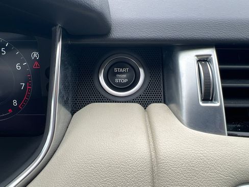 Used 2019 Land Rover Range Rover Sport HSE AWD/4WD image 41