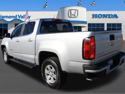 Used 2019 Chevrolet Colorado W/T w/ WT Convenience Package image 4