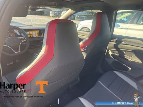 Used 2024 Volkswagen GTI SE w/ SE Leather Seats Package image 10