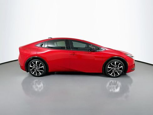 Certified 2026 Toyota Prius Plug-In Hybrid w/ Limited Premium Package FWD image 4