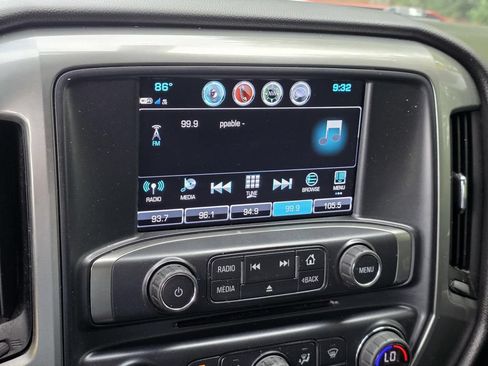 Used 2018 Chevrolet Silverado 1500 LT w/ All Star Edition RWD image 18