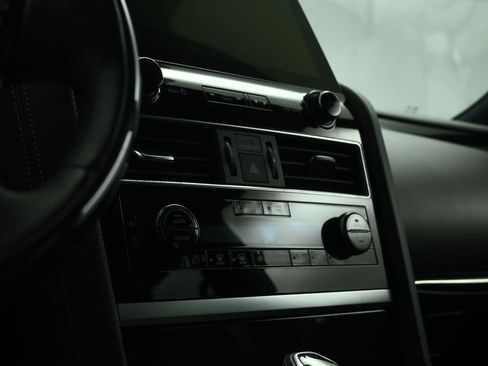 Used 2024 INFINITI QX80 Sensory AWD/4WD image 53
