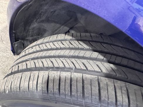 Used 2013 Ford Mustang Convertible image 14