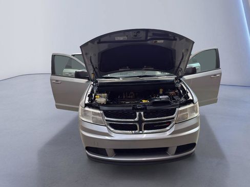 Used 2018 Dodge Journey SE w/ Popular Equipment Group FWD image 10