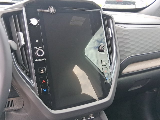 New 2026 Subaru Forester Touring AWD/4WD image 17