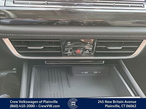 New 2026 Volkswagen Atlas SE image 34