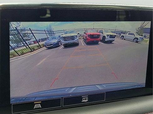 Used 2021 Chevrolet Tahoe RST RWD image 18