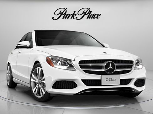 Used 2018 Mercedes-Benz C 300 Sedan image 34