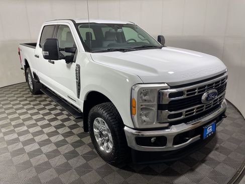 Used 2023 Ford F250 XLT w/ 360-Degree Camera Package AWD/4WD image 1