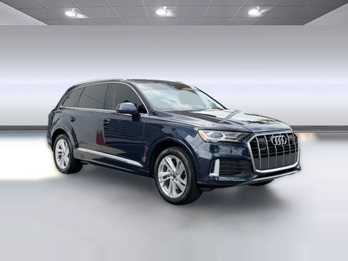 Used 2023 Audi Q7 2.0T Premium w/ Convenience Package image 7