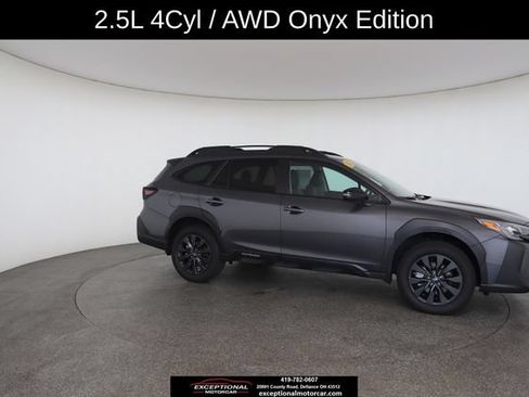 Used 2025 Subaru Outback Onyx Edition AWD/4WD image 25
