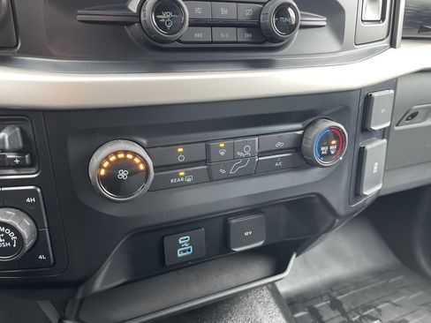 Used 2021 Ford F150 XLT w/ XTR Package AWD/4WD image 18