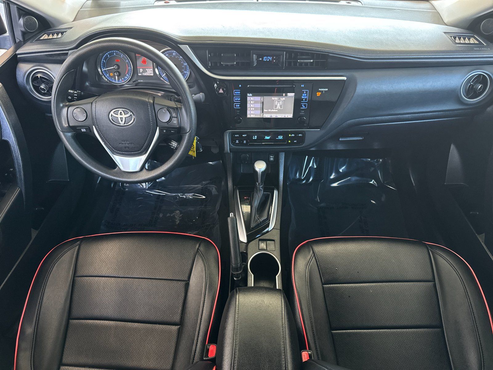 Used 2017 Toyota Corolla LE FWD image 12