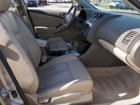 Used 2012 Nissan Altima 2.5 SL w/ 2.5SL Pkg image 13