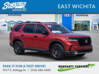 Used 2025 Honda Pilot TrailSport video 1