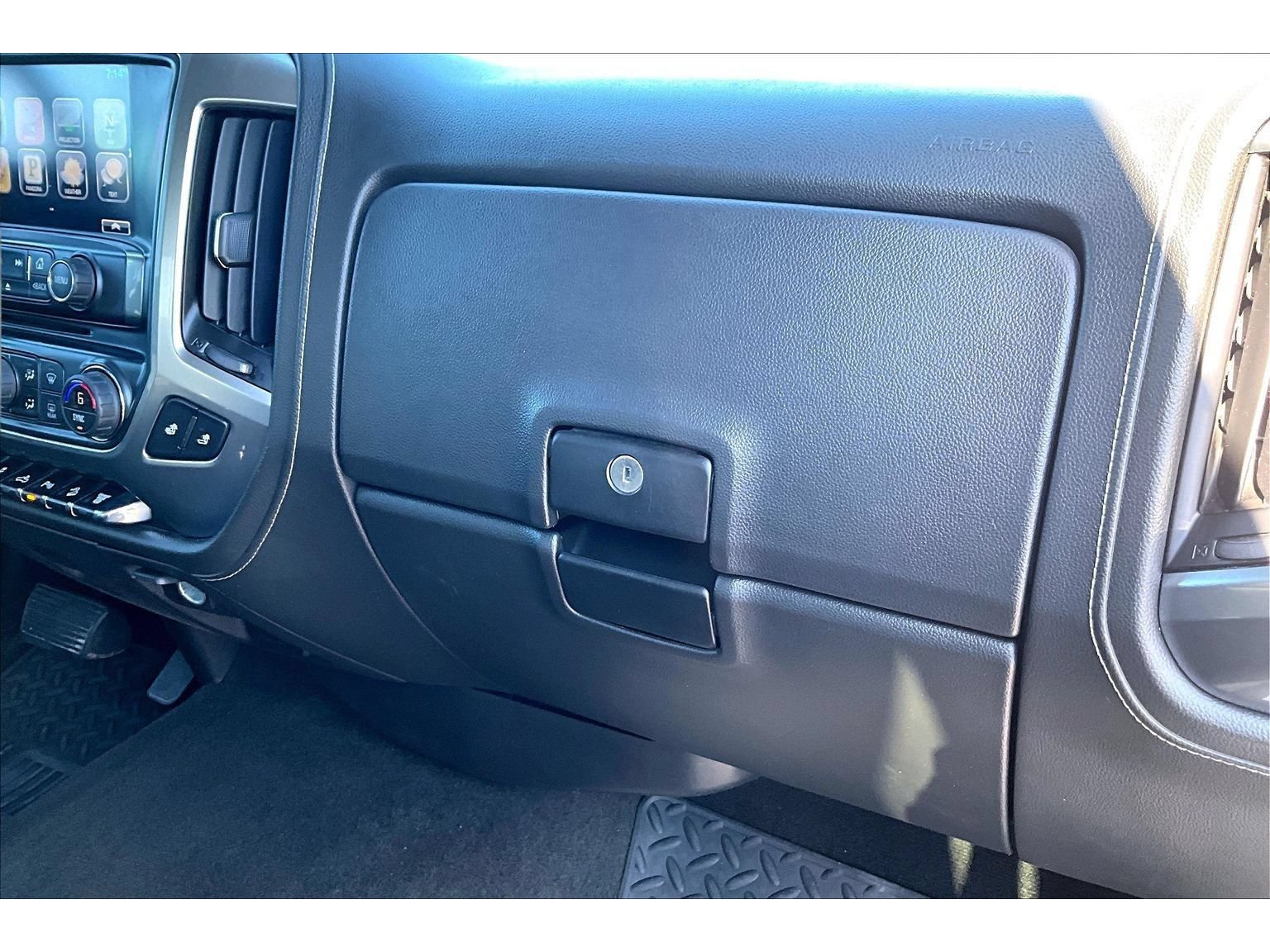 Used 2016 Chevrolet Silverado 2500 LTZ w/ Duramax Plus Package AWD/4WD image 27