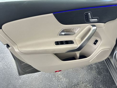 Used 2019 Mercedes-Benz A 220 image 33