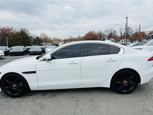 Used 2020 Jaguar XE S RWD image 2