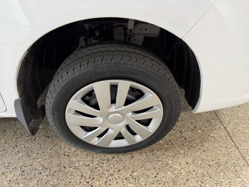 Used 2017 Nissan NV200 SV w/ Technology Package image 33